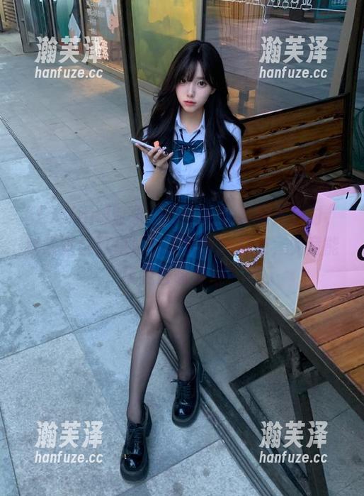 登录155fun.黑料的入口时，我感觉自己是站到了快乐的起点，究竟能带我去哪里呢？