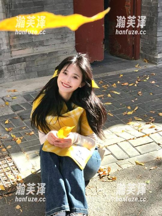 观看“51cgfun”，不明白为啥每个人都在疯狂刷屏，难不成是有什么特别的瓜？