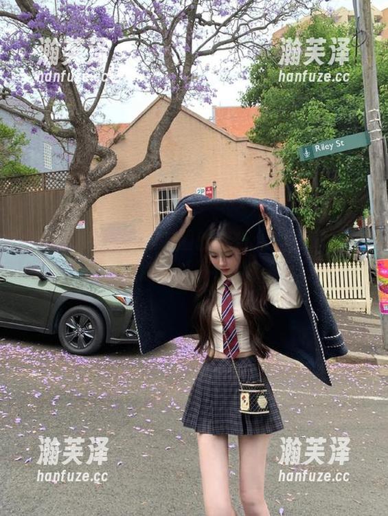 51吃瓜 直达朋友圈的欢乐:谁说51吃瓜苹果版下载不带劲?!