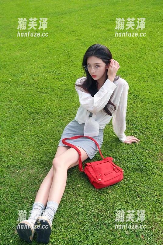 51吃瓜 被瓜淹没?下载51吃瓜app,快来求助吧!
