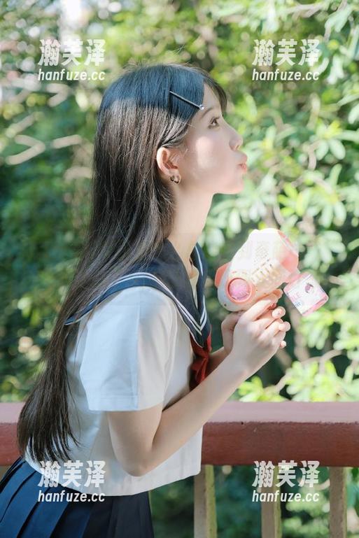 51吃瓜 瓜田里怎么总能碰到奇葩——“51吃瓜fun”app让我见识到人间百态!