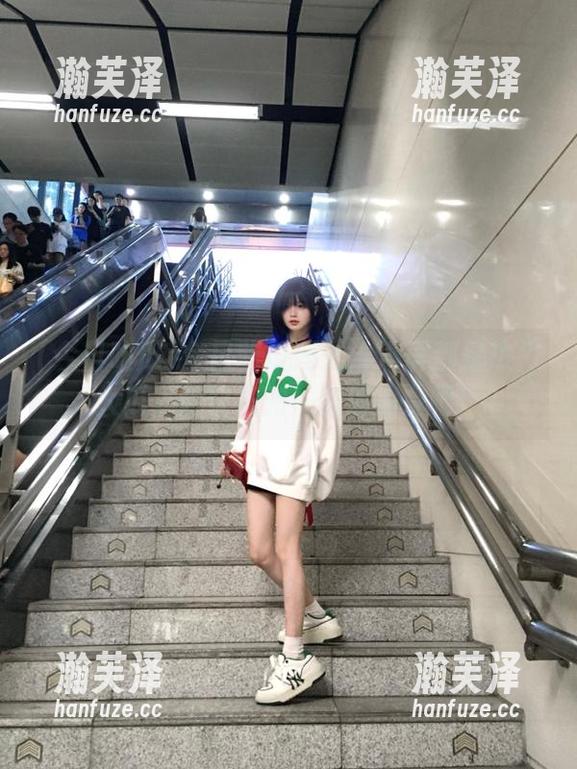 今日吃瓜网址：满屏都是热门大瓜，赶快来兜一圈消消食吧！