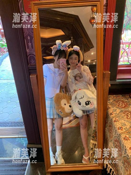 吾爱吃瓜 吾爱吃瓜首页:在线见证各类瓜的进化,从老母鸡到小苹果,十八般吃法应有尽有!
