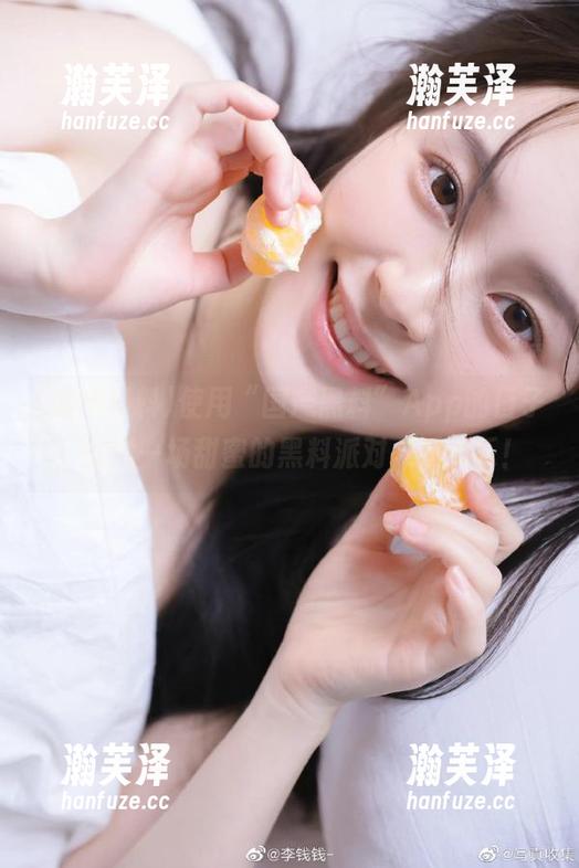 国产黑料 使用“国产黑料”App的日子,就像一场甜蜜的黑料派对,超欢乐!