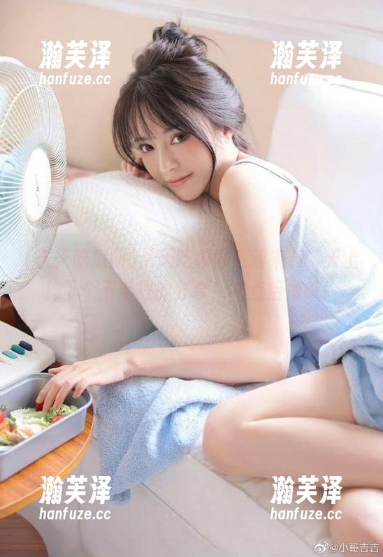天天吃瓜网 天天吃瓜网更新来袭,天上掉下个五毛钱的分享,不点后悔哦!