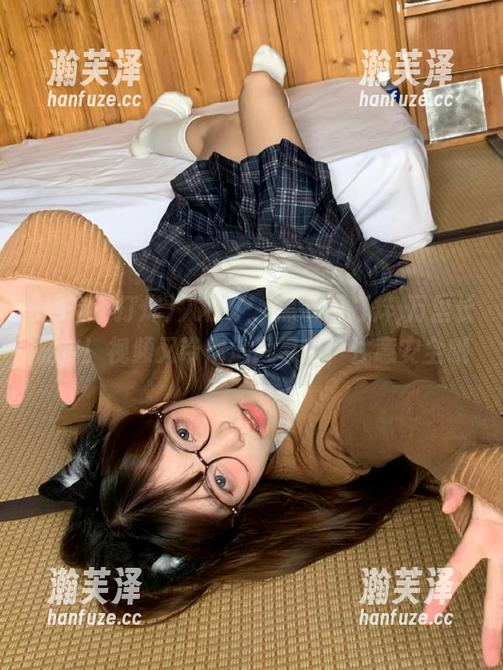 黑料不打烊 入秋了,黑料不打烊,万里长征传!视频又带你追风寻瓜,注意安全哦
