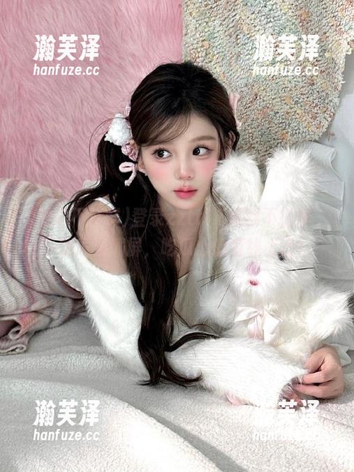 登录zztt11黑料不打烊，下载瓜果满屏，吃瓜心情直线上升！