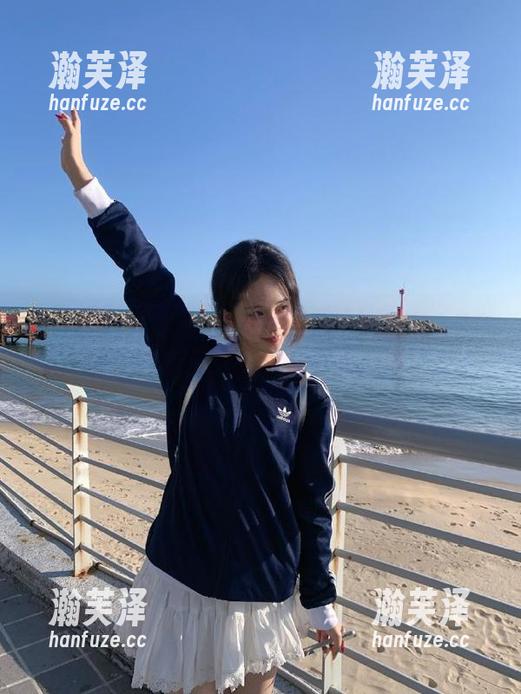 黑料不打烊 “黑料不打烊155.su”app,暗黑料不断,竟然还有人想要上车?