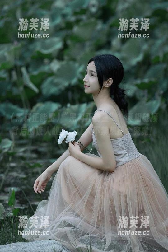 “黑料正能量”：真相链接背后的惊人故事，让人不禁想探个究竟！