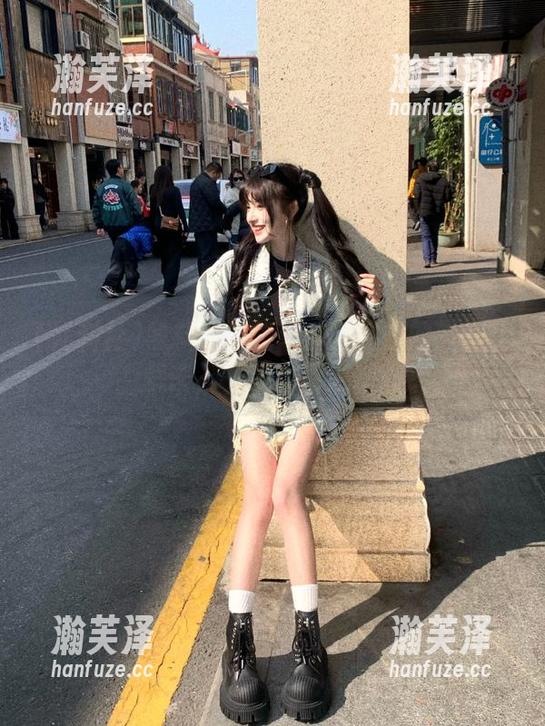 黑料社在线：官网附赠的戏剧化解读，一起来围观吧！