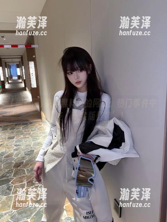 黑料网 来自黑料网的网页:热门事件中的那些‘现实版整蛊’!