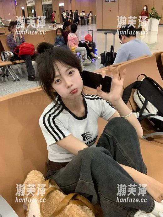 这“黑网料”真让人好奇，地址在我鼠标的下一秒！